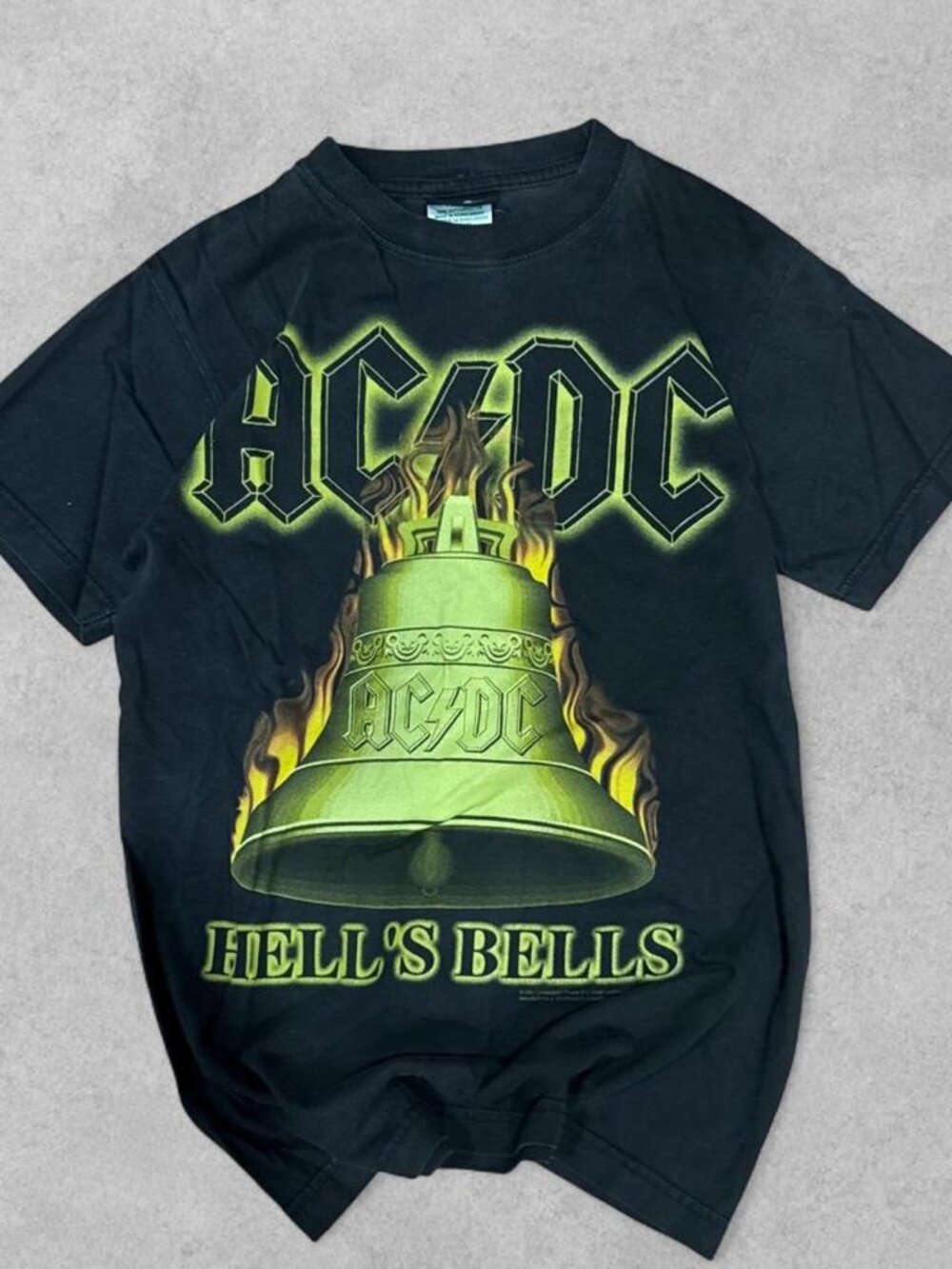 Vintage ACDC Rock Band 2001 Hell's Bells Tour Black T shirt